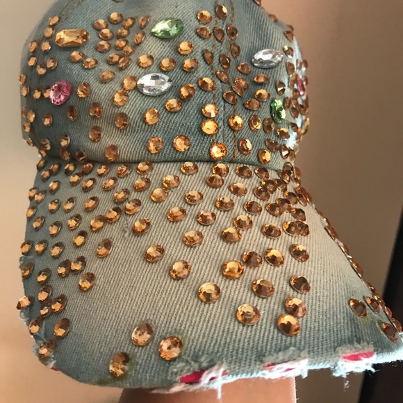 NWOT Distressed look denim baseball cap w/rhinestones - Picture 5 of 6